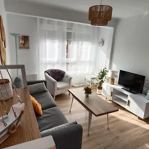 Acogedor Y Luminoso Piso Apartamento